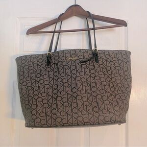 Calvin Klein Signature logo tote handbag